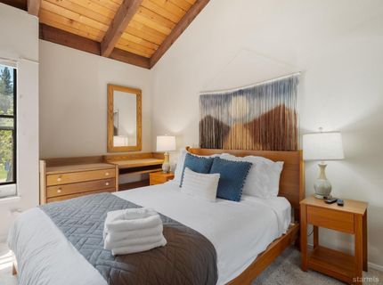 3535 Lake Tahoe Boulevard, Unit 605, South Lake Tahoe, CA 96150 Photo