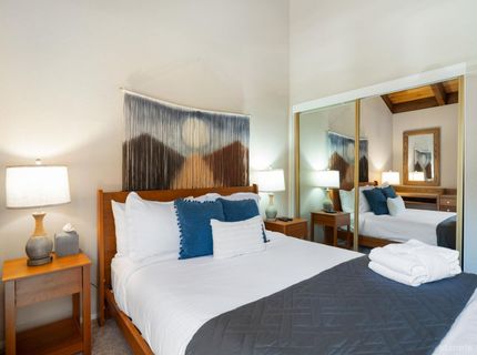 3535 Lake Tahoe Boulevard, Unit 605, South Lake Tahoe, CA 96150 Photo