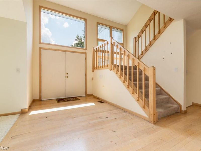 245 Jackson Drive, Orange, OH 44022 Photo 2
