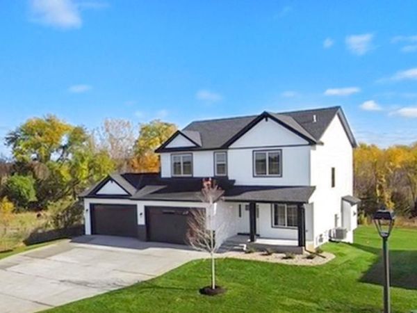 7993 Hunter Lake Drive , Clear Lake, MN 55319