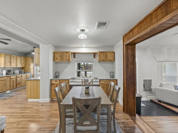 2414 Texas Ave, San Antonio, TX 78228