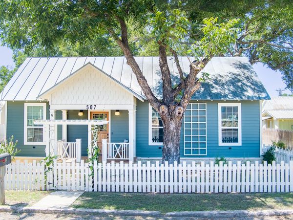 507 HIGH ST, Comfort, TX 78013