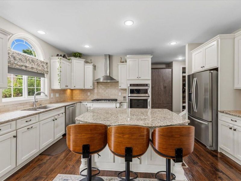 10862 Pleasant Colony Drive, Union, KY 41091 Photo 6