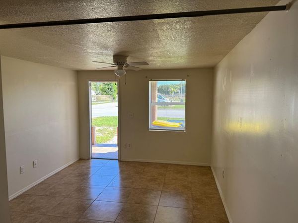 1403 Avenue M, Fort Pierce, FL 34950