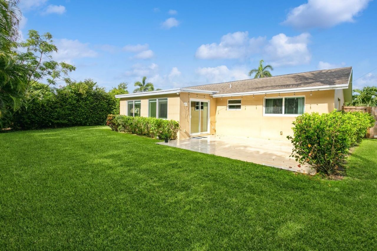 1615 Venus Avenue, Jupiter, FL 33469 Photo