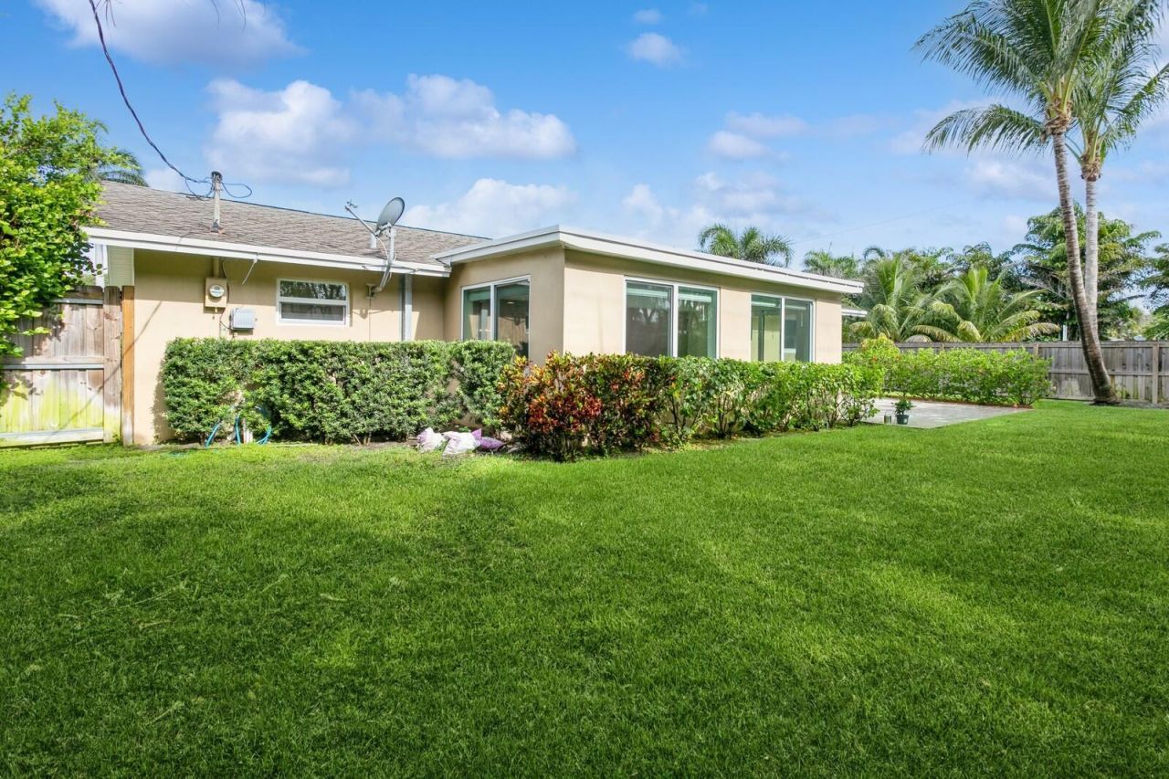 1615 Venus Avenue, Jupiter, FL 33469 Photo