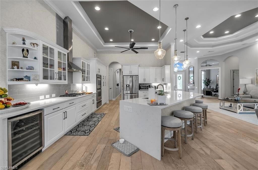 2721 Olde Cypress Drive, Naples, FL 34119 Photo