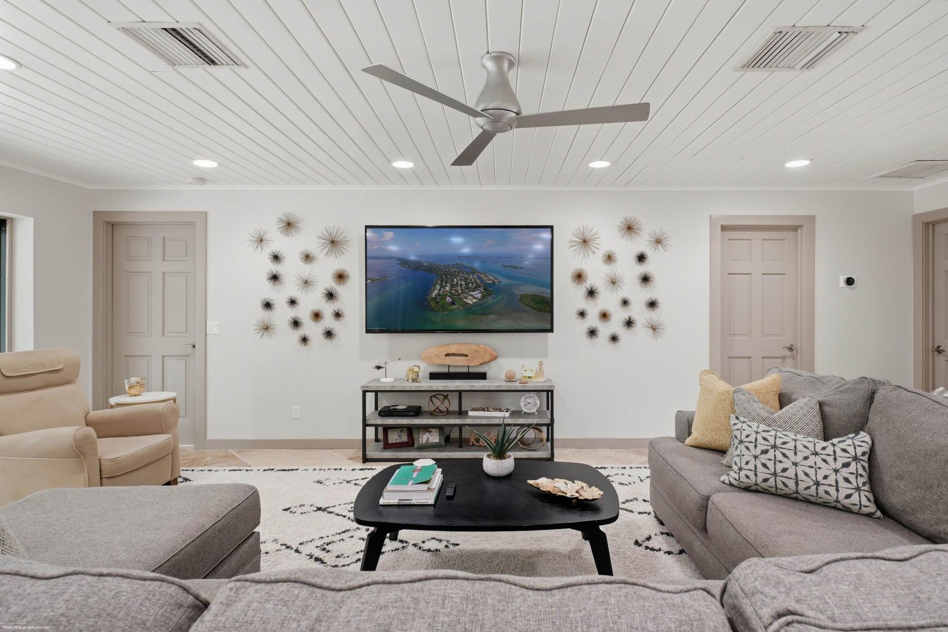 2 Island Road, Sewalls Point, FL 34996 Photo