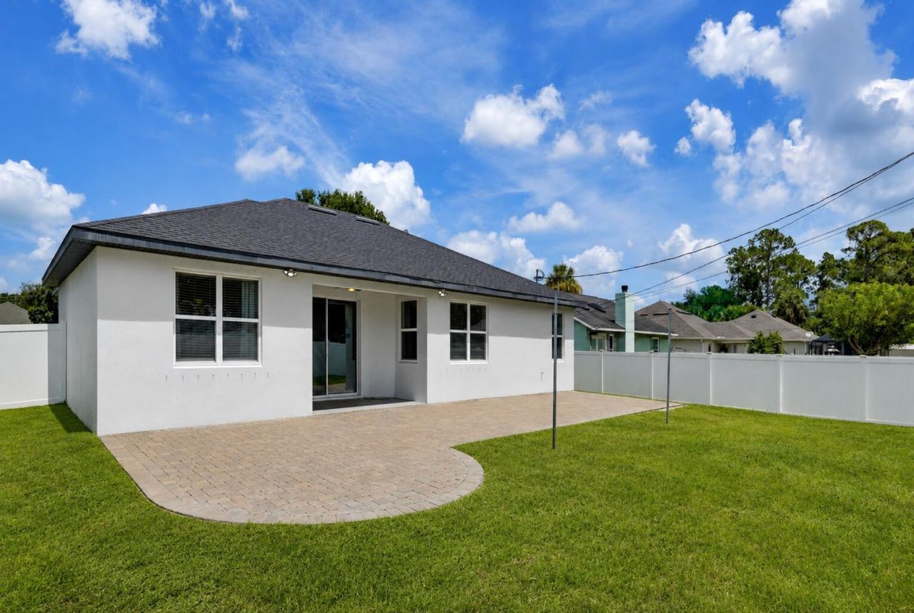 2384 SW Salmon Road, Port Saint Lucie, FL 34953 Photo