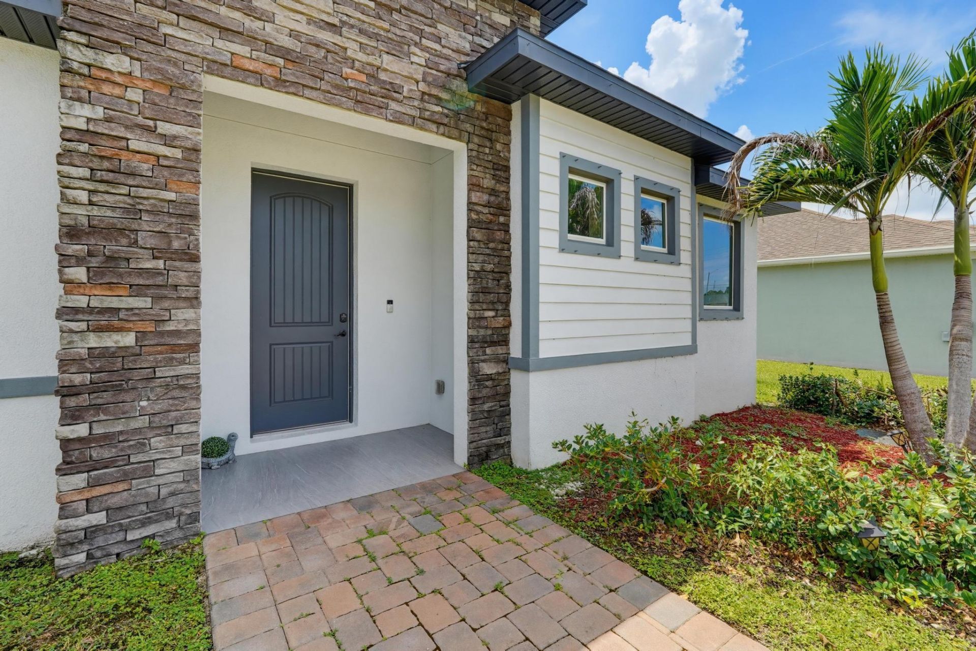 2384 SW Salmon Road, Port Saint Lucie, FL 34953 Photo
