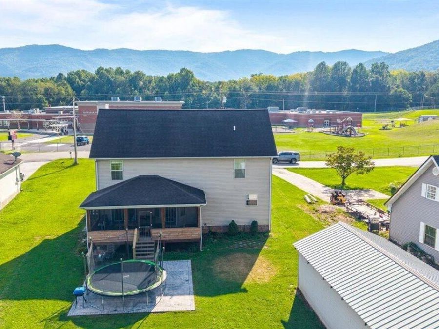 Property Image 11
