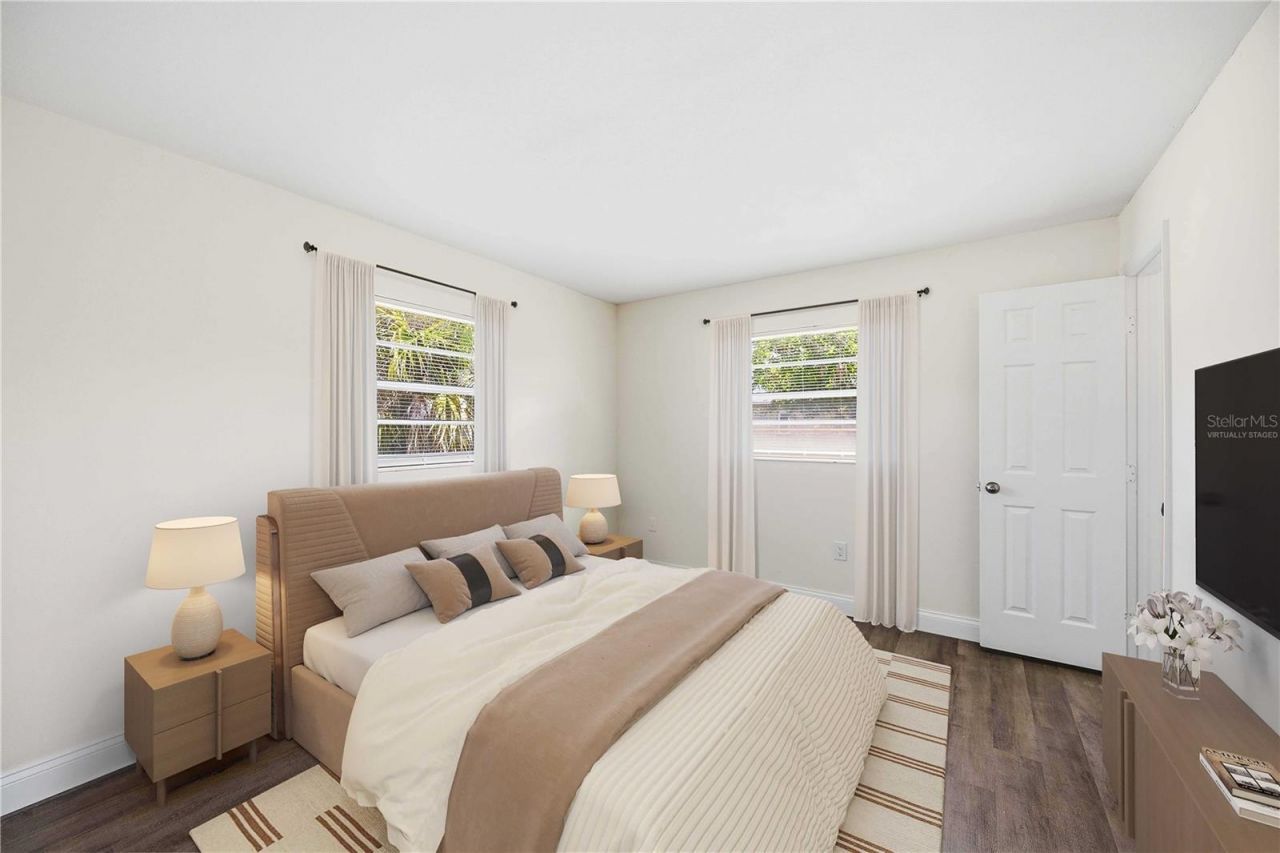 3012 Clay Circle, Sarasota, FL 34234 Photo