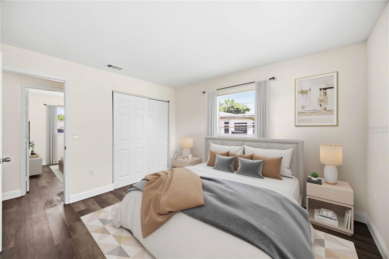 3012 Clay Circle, Sarasota, FL 34234 Photo