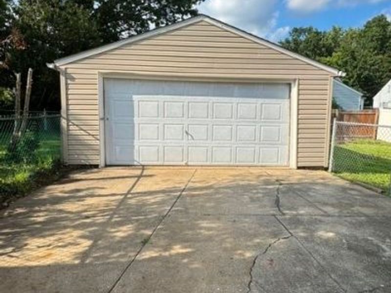 715 E Catawba Avenue, Akron, OH 44306 Photo 13