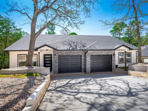 121 S Kanaio DR, Unit A & B, Bastrop, TX 78602