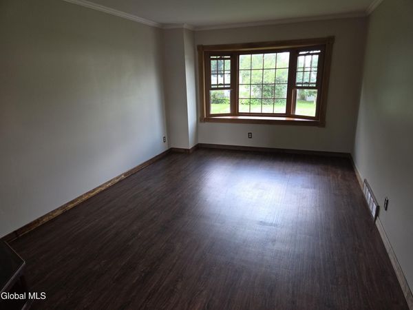 117 Clizbe Avenue, Amsterdam, NY 12010