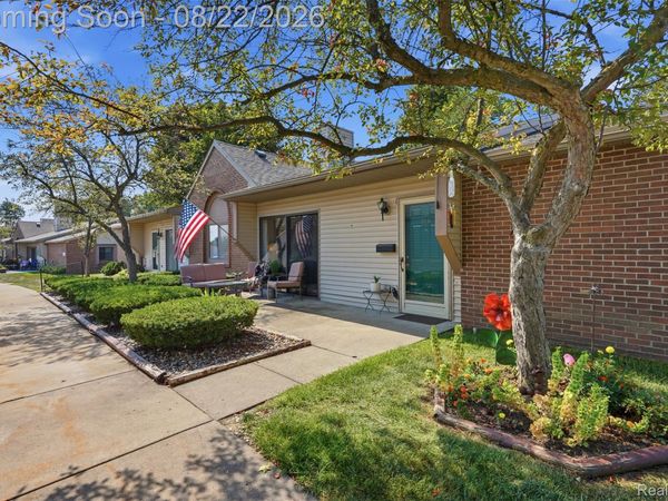 316 Spring Brooke Drive, Brighton, Mi 48116