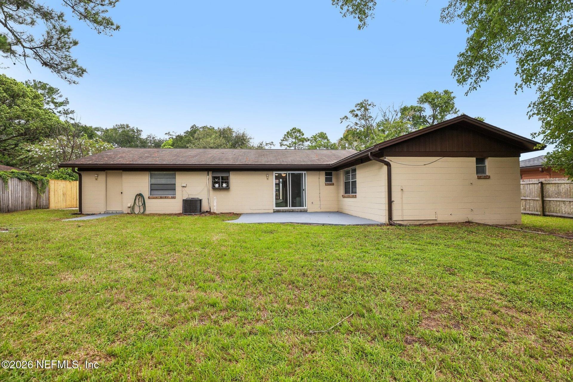 8364 Pointer Drive N, Jacksonville, FL 32221 Photo