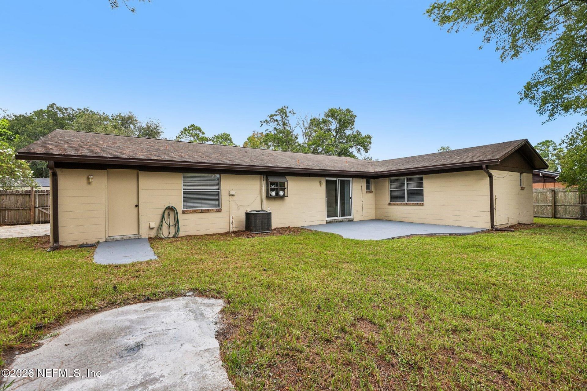 8364 Pointer Drive N, Jacksonville, FL 32221 Photo