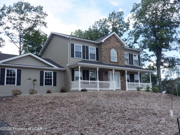 103 Charlwood Drive, Freeland, PA 18224