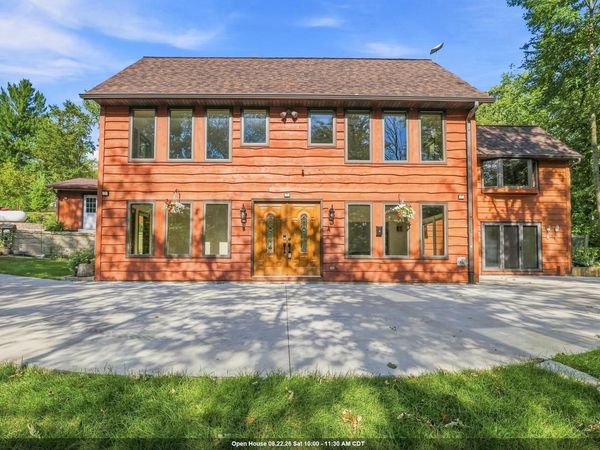 2691 MAYLINE DRIVE, Green Bay, WI 54311