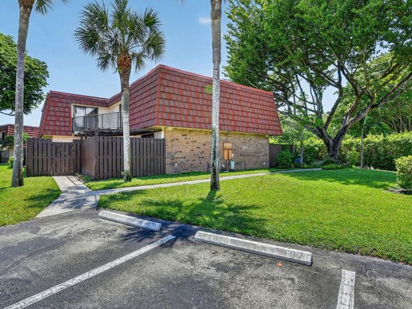 8558 Boca Rio Drive, Boca Raton, FL 33433