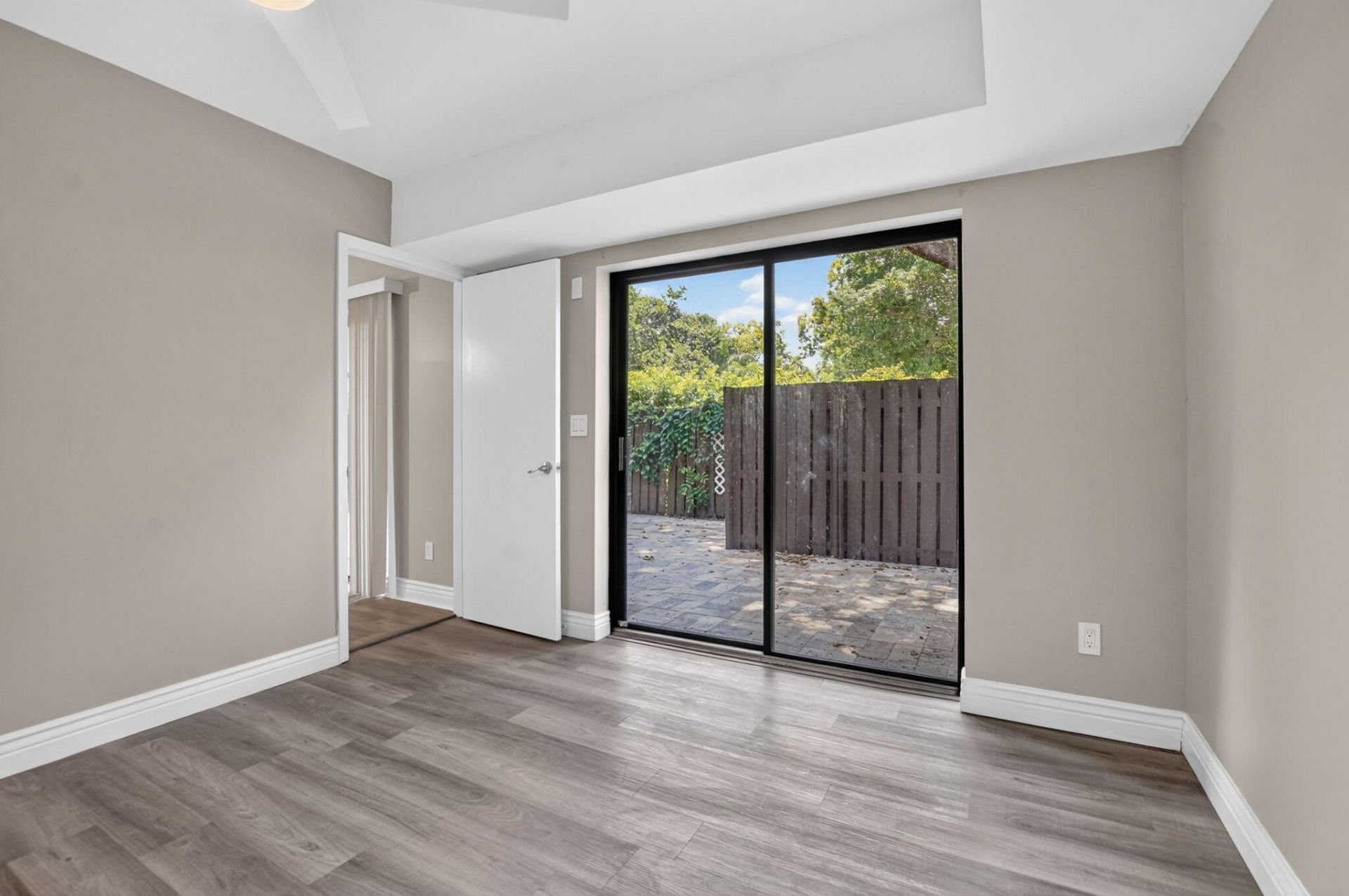 8558 Boca Rio Drive, Boca Raton, FL 33433 Photo