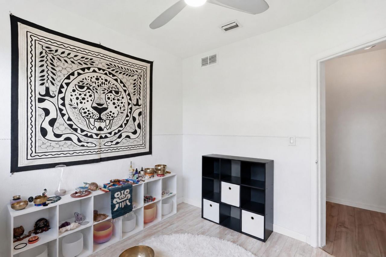 156 Granada Drive, Palm Springs, FL 33461 Photo