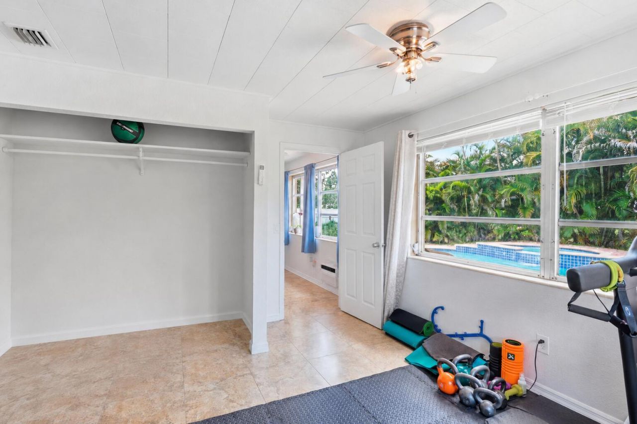 156 Granada Drive, Palm Springs, FL 33461 Photo