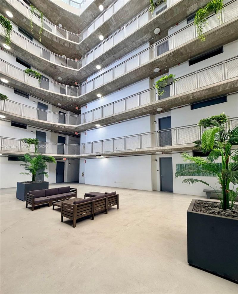 455 NE 25th St , Unit 4D, Miami, FL 33137 Photo