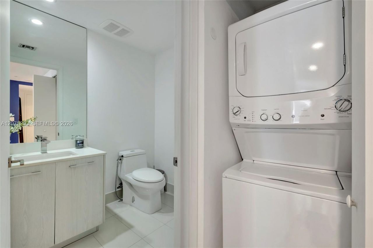 Please Call For Address, Unit 3509, Miami, FL 33130 Photo