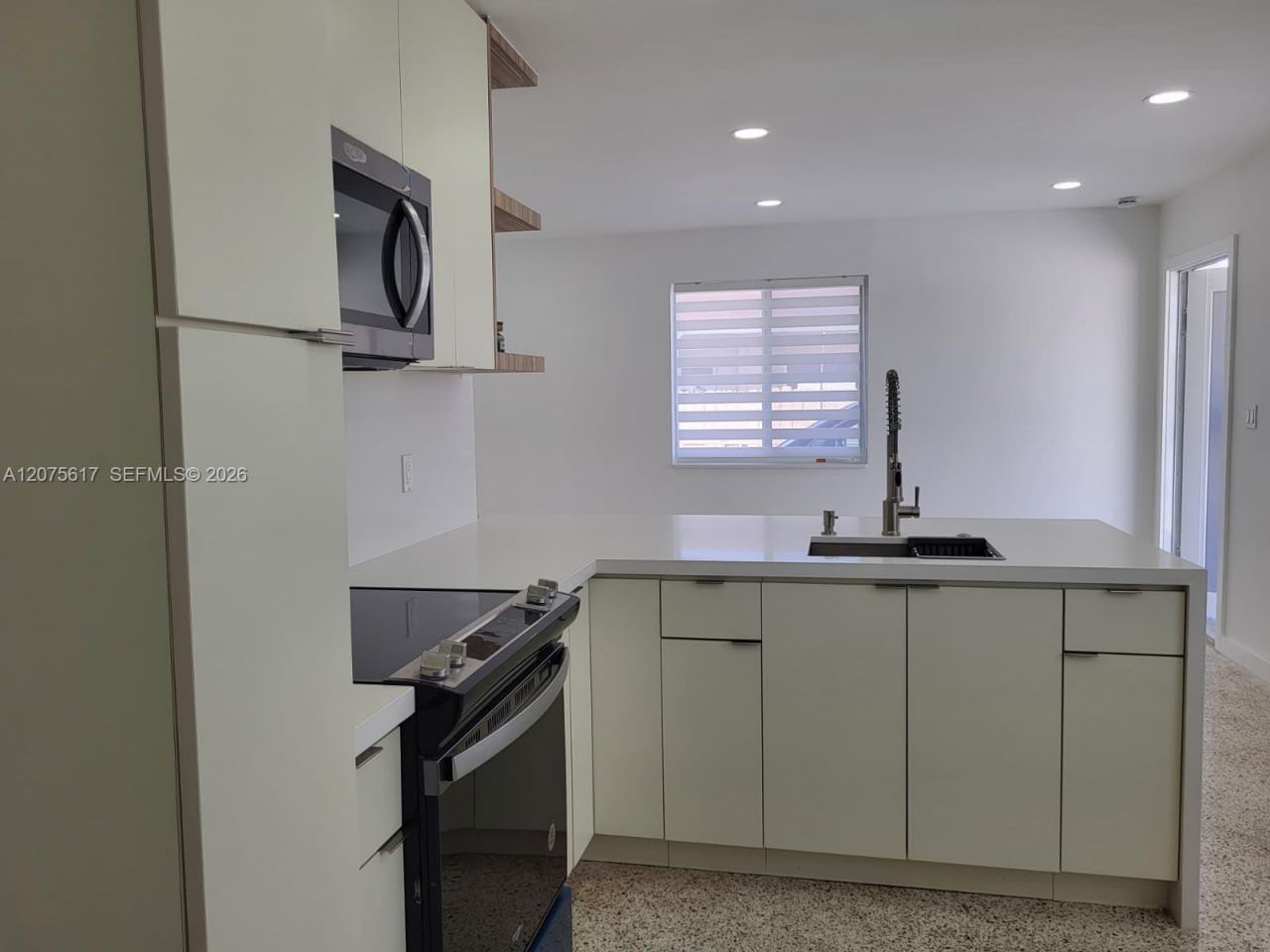 9226 SW 37th Street , Unit 9226, Miami, FL 33165 Photo