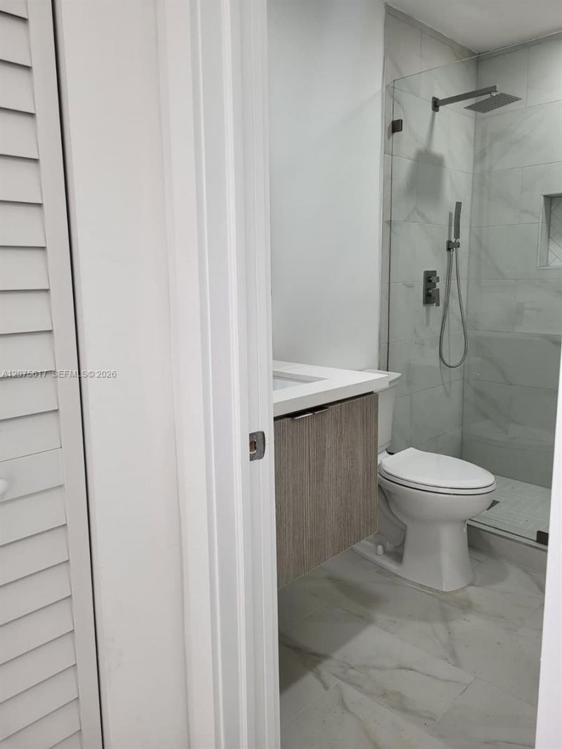 9226 SW 37th Street , Unit 9226, Miami, FL 33165 Photo