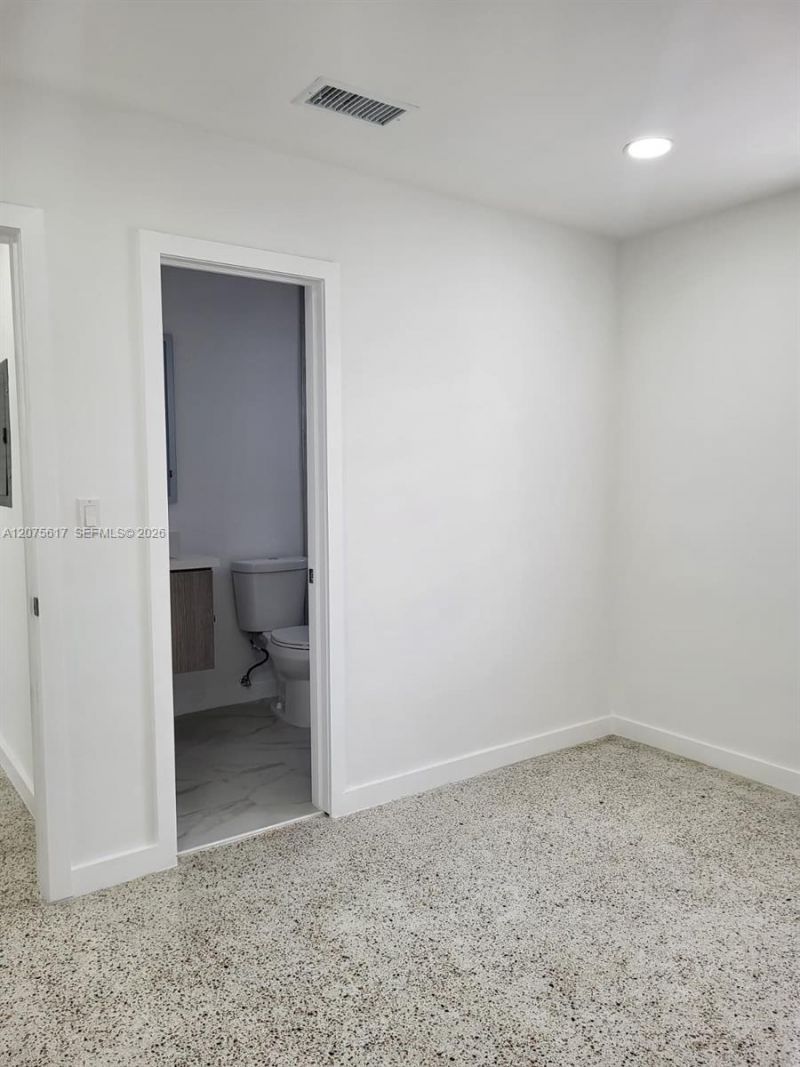 9226 SW 37th Street , Unit 9226, Miami, FL 33165 Photo