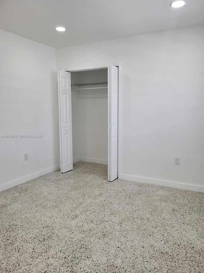 9226 SW 37th Street , Unit 9226, Miami, FL 33165 Photo