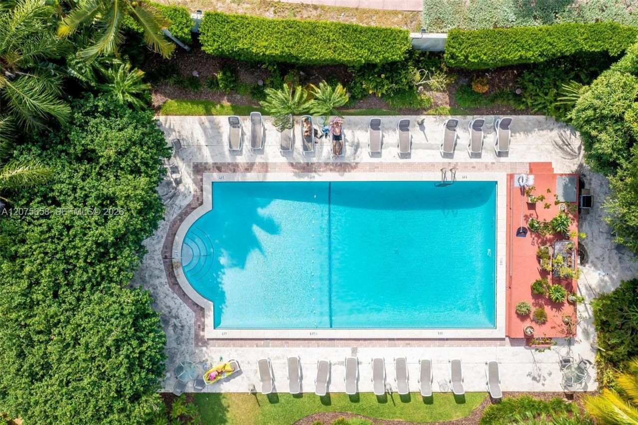 255 W 24th St , Unit 208, Miami Beach, FL 33140 Photo