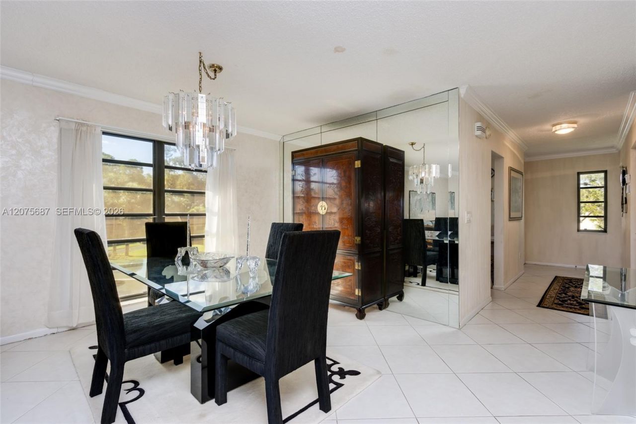 8566 Casa Del Lago , Unit H, Boca Raton, FL 33433 Photo