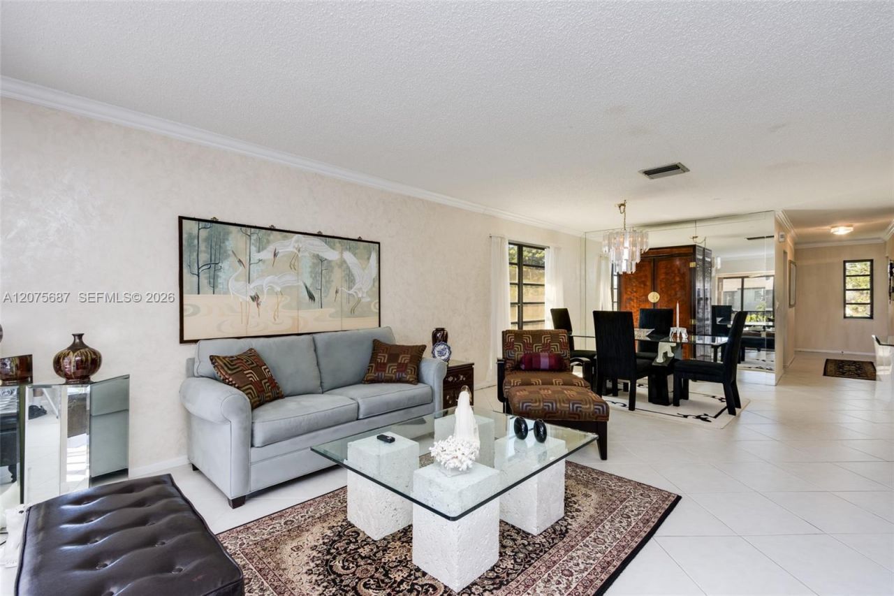 8566 Casa Del Lago , Unit H, Boca Raton, FL 33433 Photo