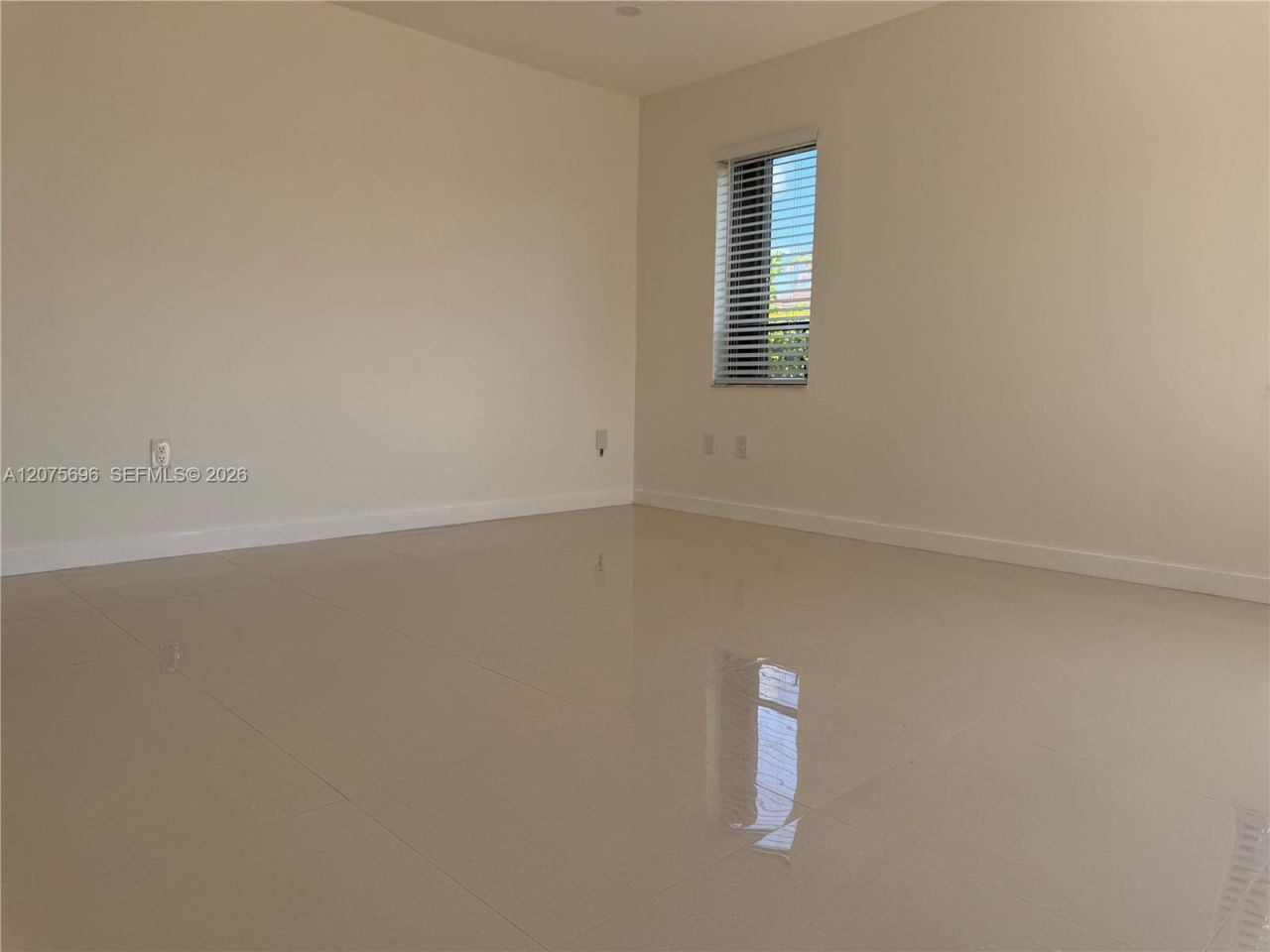 13255 NW 8th St, Unit 13255, Miami, FL 33182 Photo