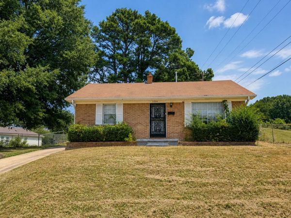 3206 SALTER RD, Memphis, TN 38109