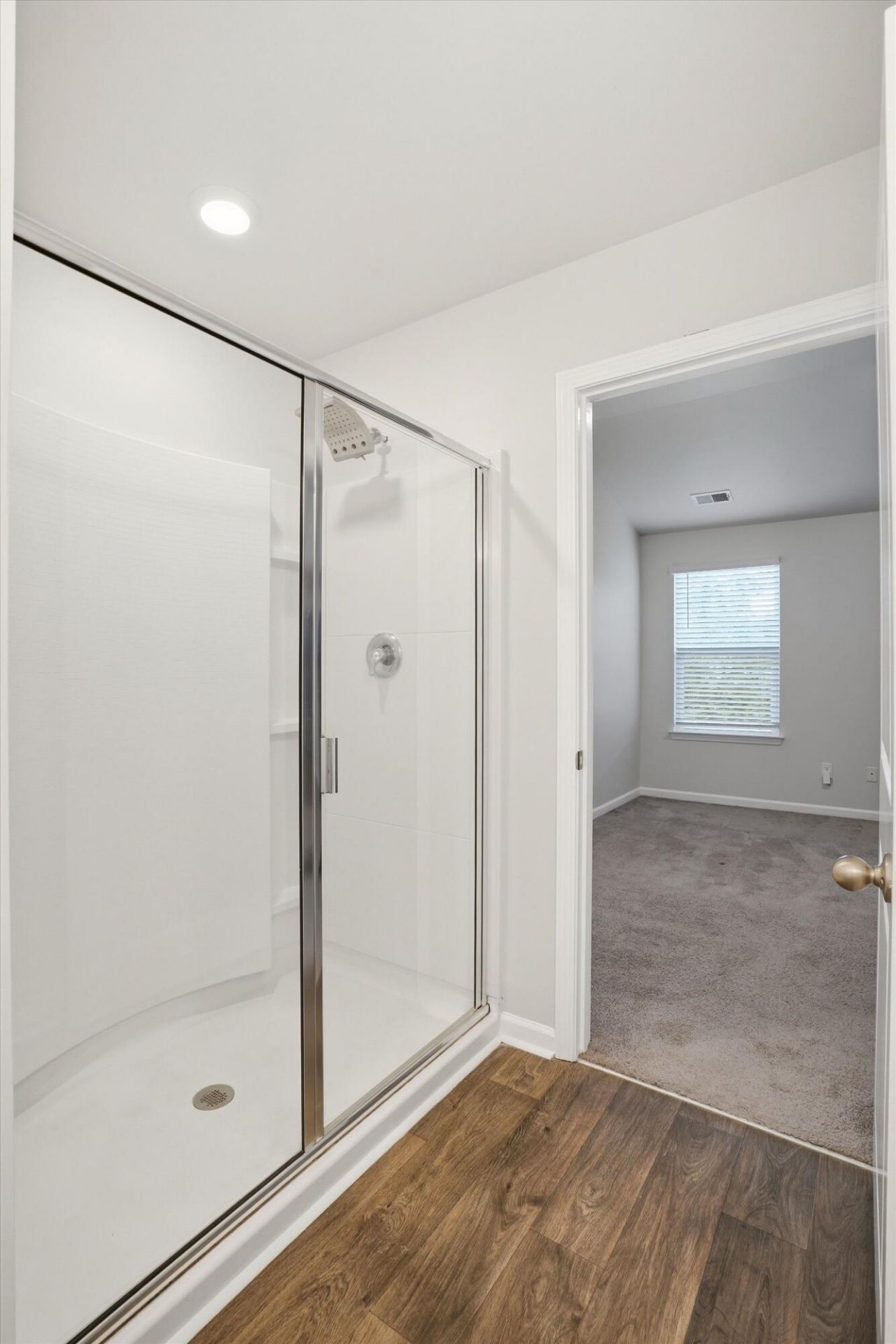 9773 Roseberry Street Photo 22