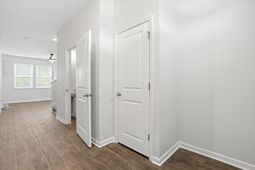 9773 Roseberry Street photo 4