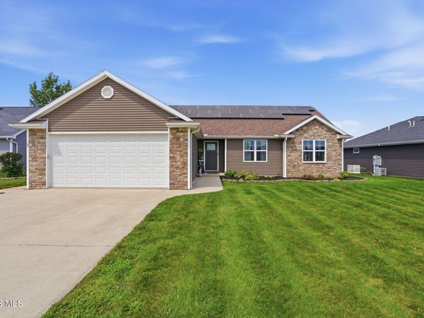 146 James Court, Findlay, OH 45840