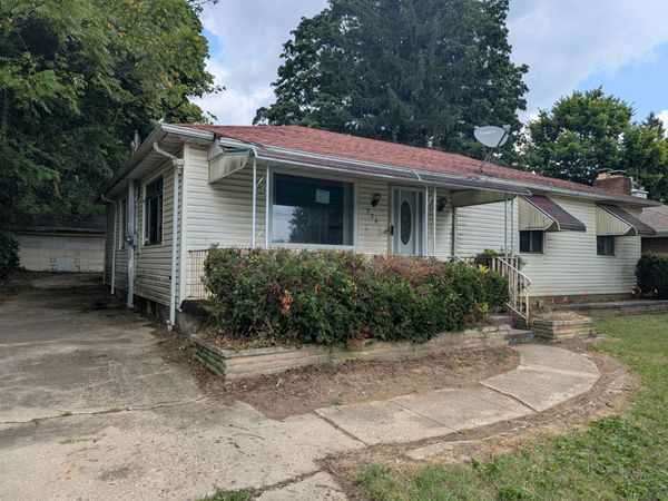 326 W Singer Street , Springfield, OH 45506