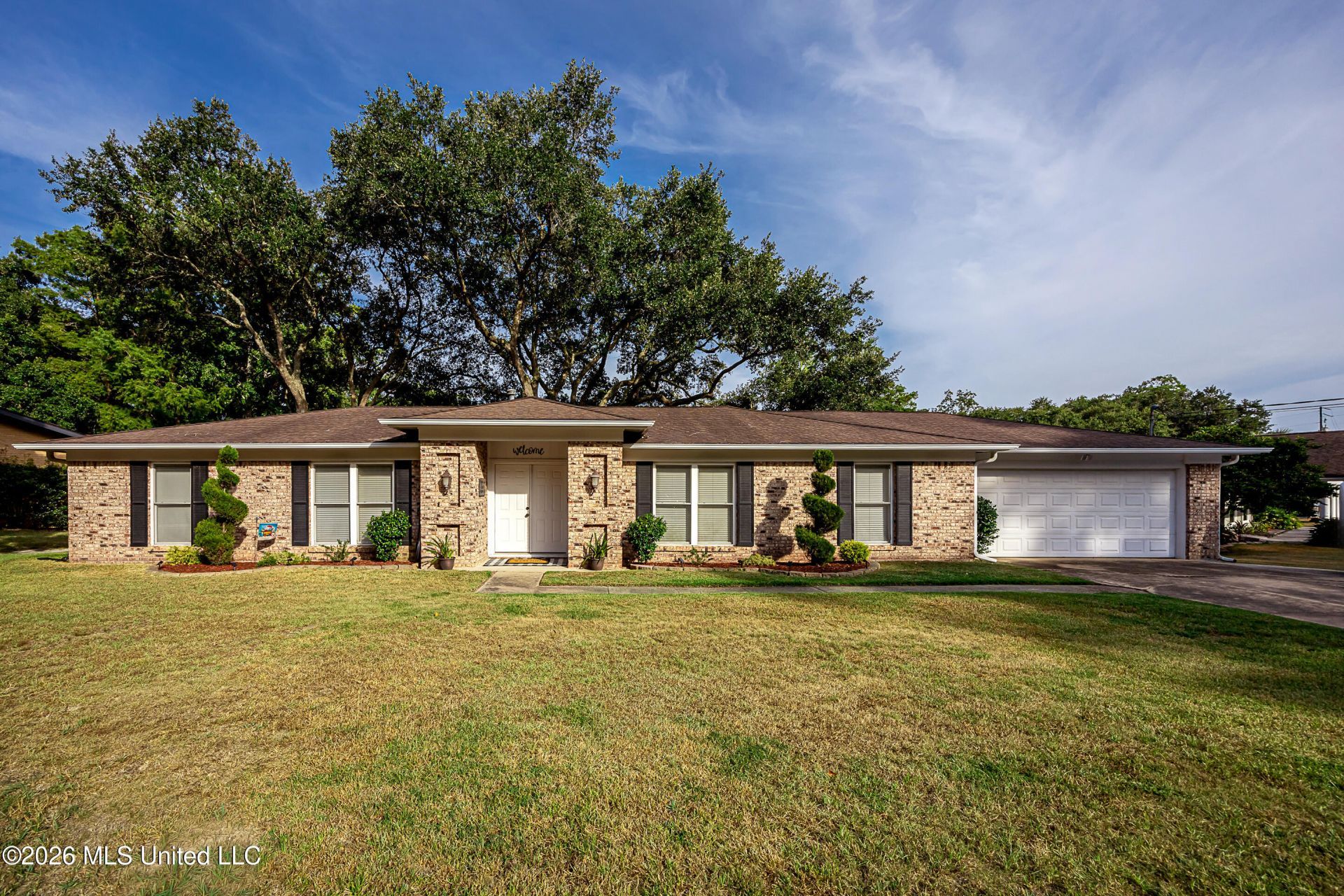13017 Hanover Drive, Ocean Springs, MS 39564 Main Photo