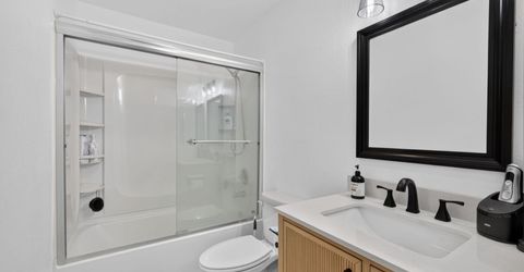 4606 Neil Road, Unit APT 202, Reno, NV 89502 Photo