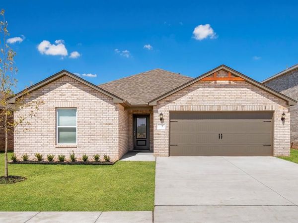 715 Sunny Street, Tuttle, OK 73089