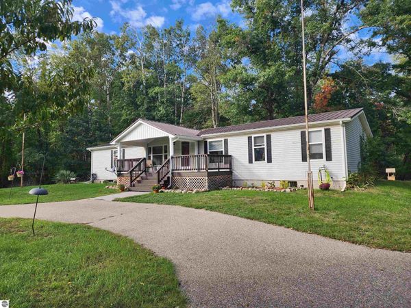 3560 Pine Tree Drive, Weidman, MI 48893