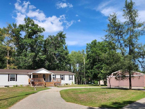 3560 Pine Tree, Weidman, MI 48893