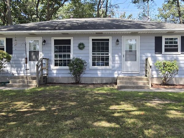 2144 Plainfield Avenue, Norton Shores, MI 49441